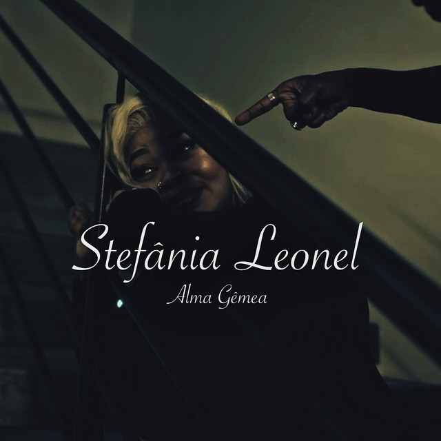 Stefânia Leonel - Alma Gêmea